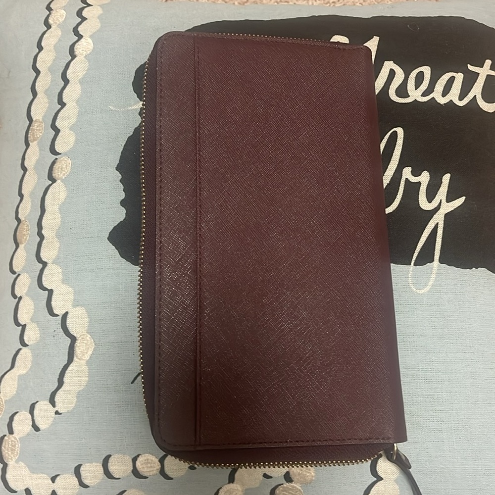 Travel Wallet - Picture 3 of 3